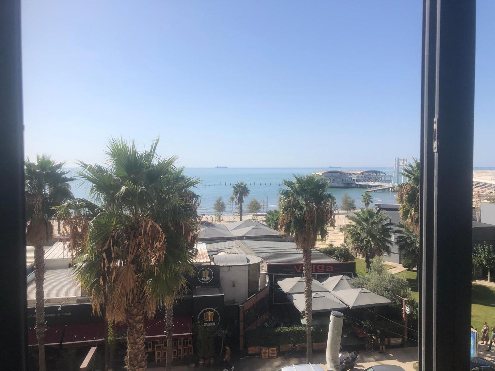 Vollga Four Seasons Apartment Durrës Eksteriør bilde