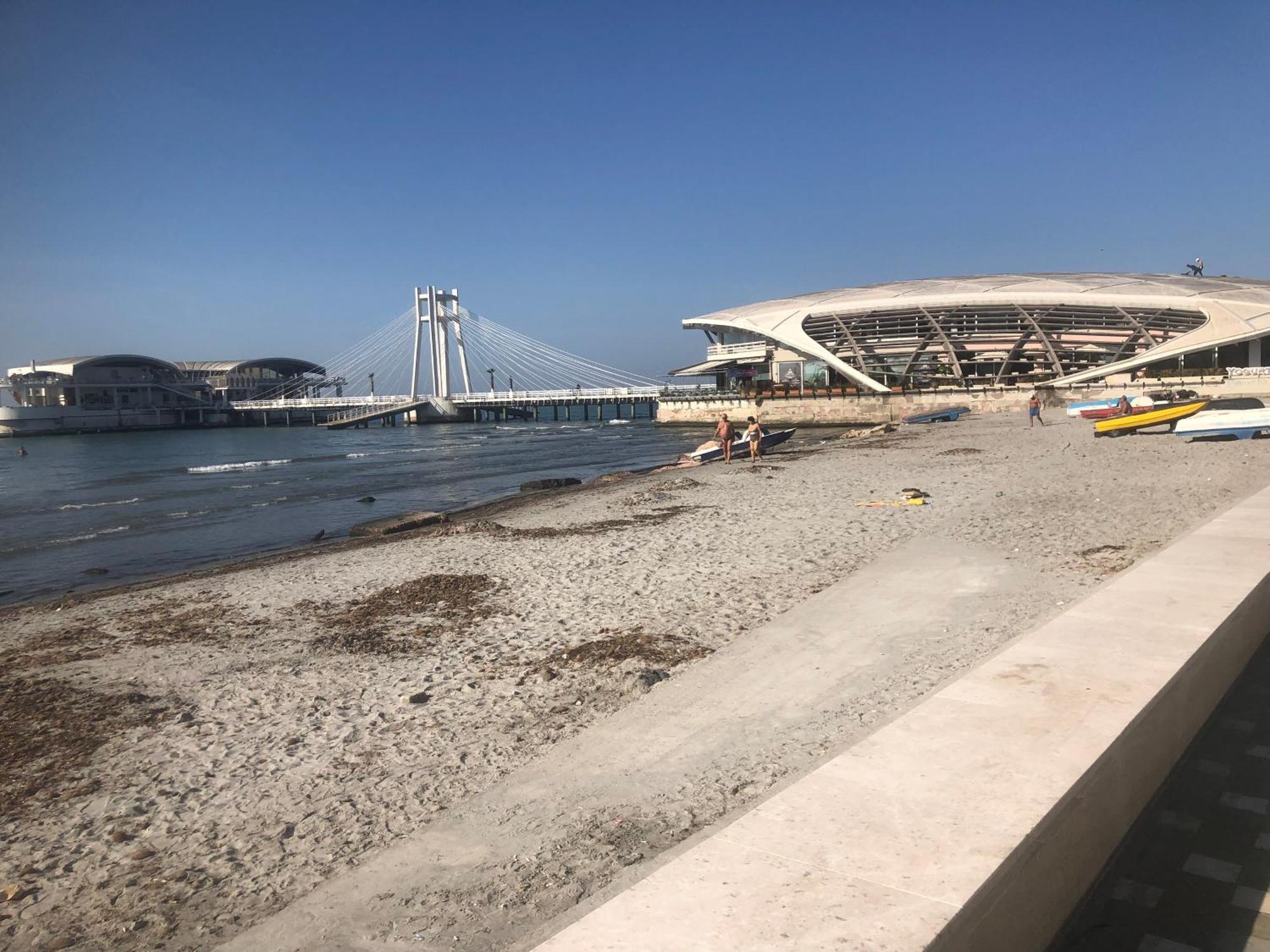 Vollga Four Seasons Apartment Durrës Eksteriør bilde