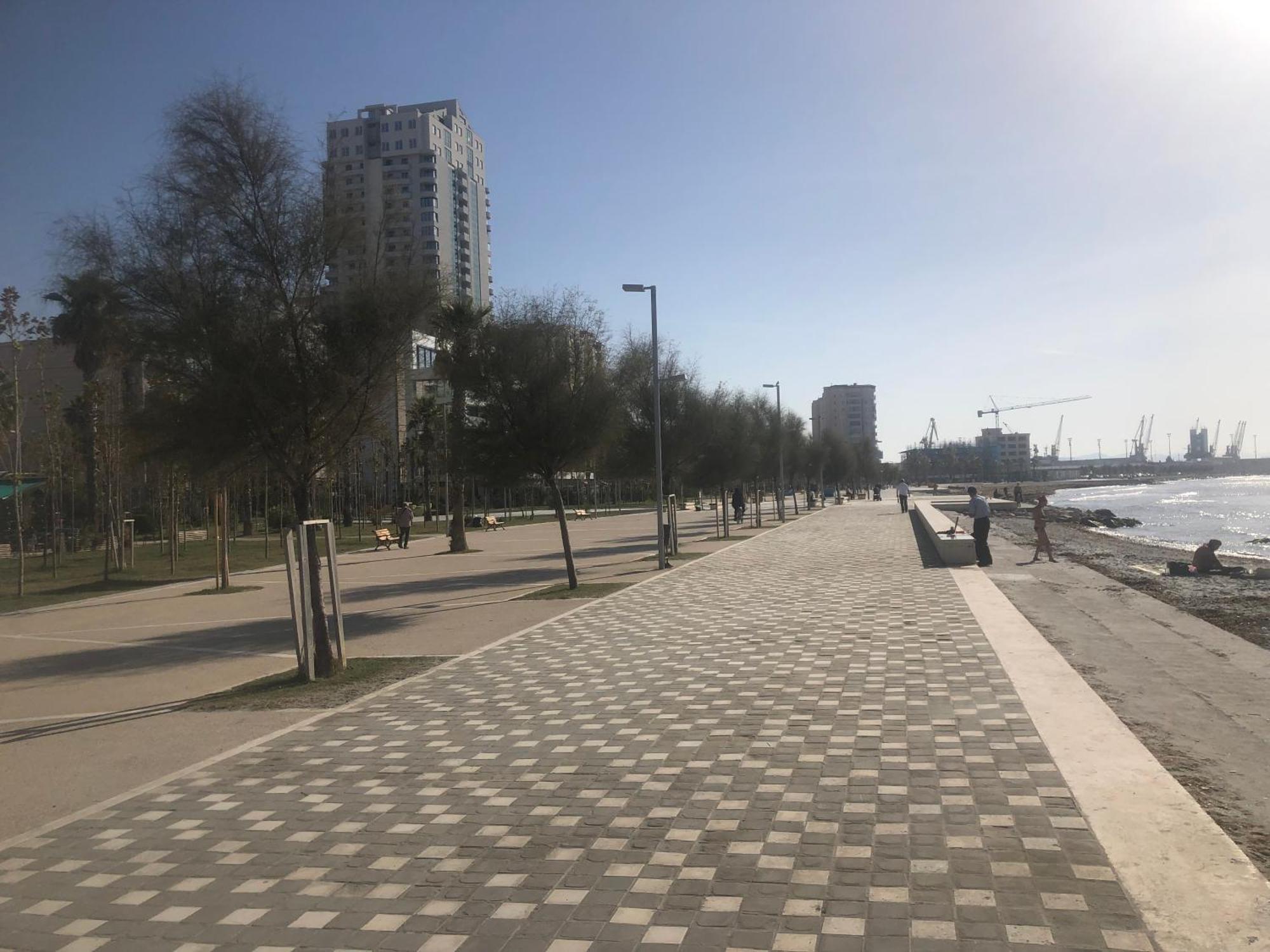 Vollga Four Seasons Apartment Durrës Eksteriør bilde