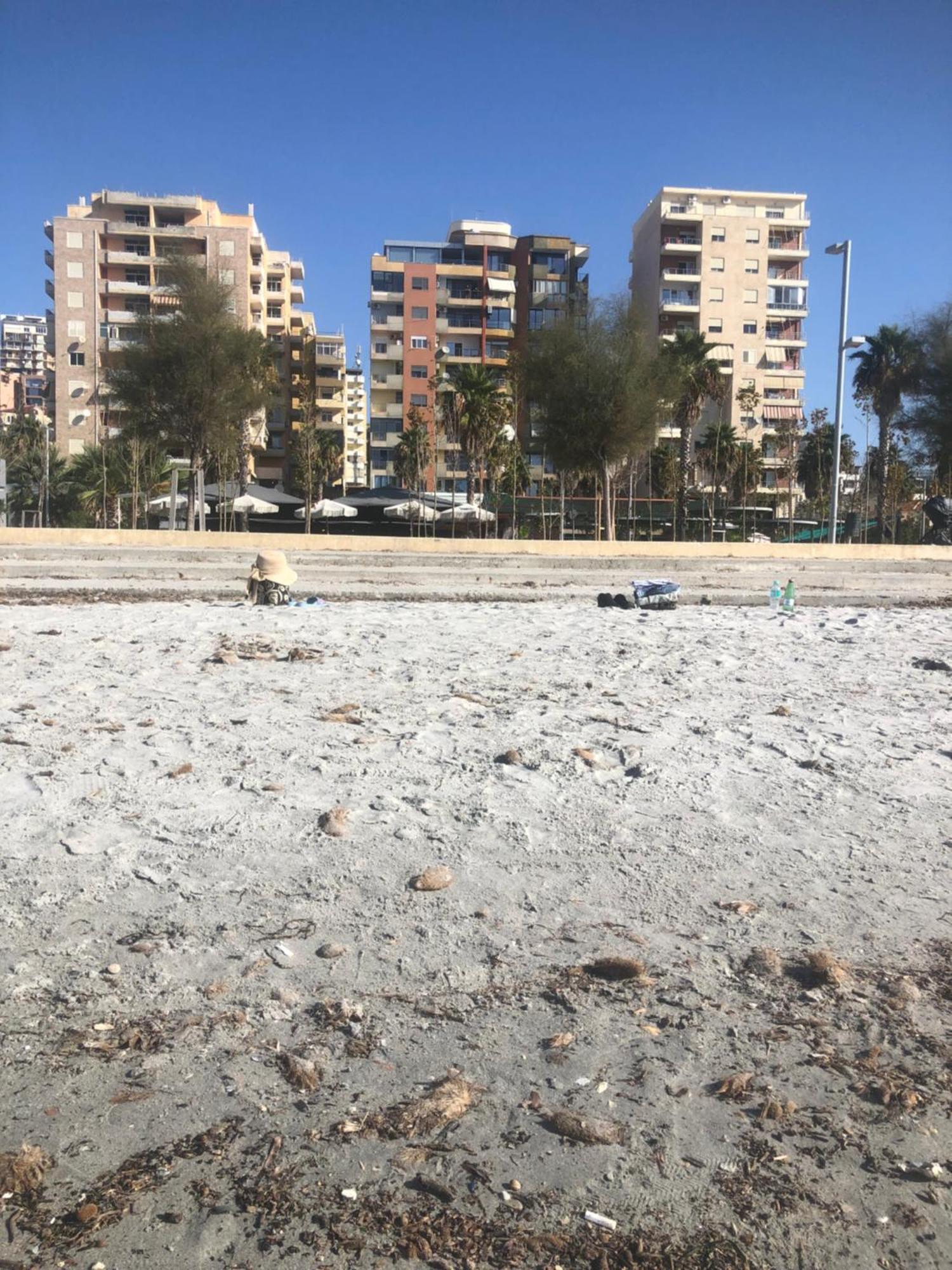 Vollga Four Seasons Apartment Durrës Eksteriør bilde